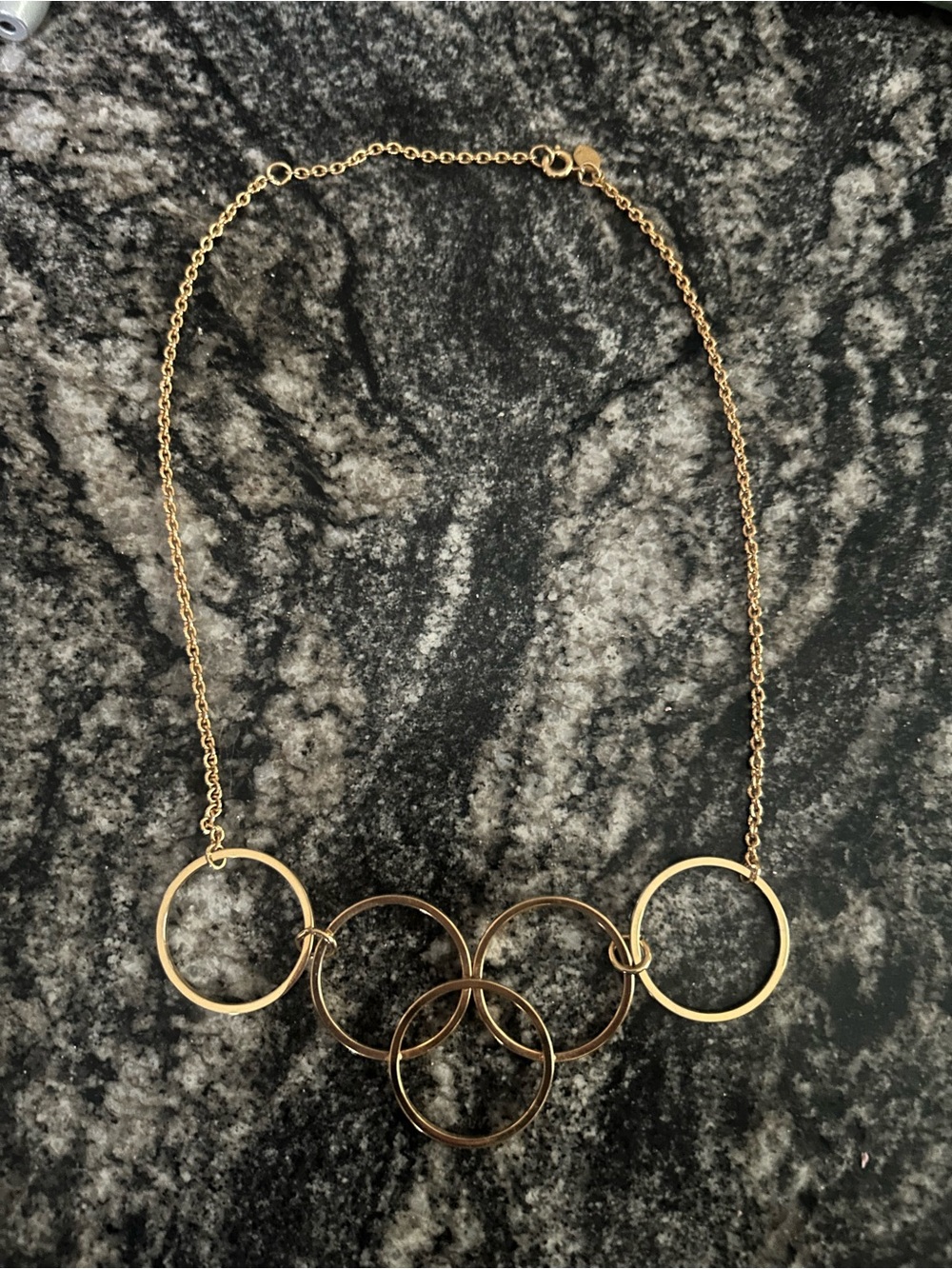 Avon Gold Tone Interlocking Circle Statement Necklace
